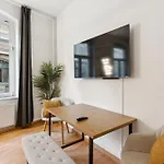Appartamento Larooms Ku11 - Zentrales & Charmantes Altbauapartment - Inclusiv! In Halle Saale Halle (Saale)