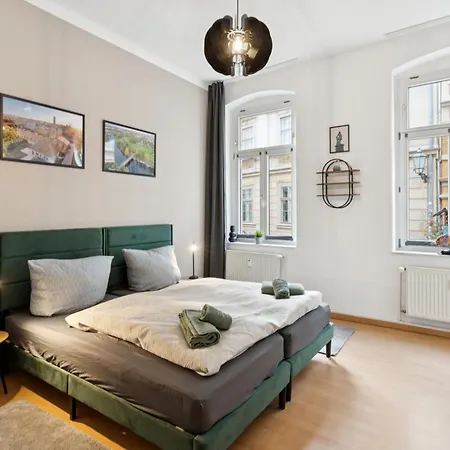 Larooms Ku11 - Zentrales & Charmantes Altbauapartment - Inclusiv! In Halle Saale Appartamento Halle (Saale)