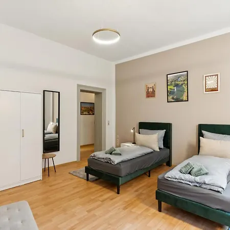 Larooms Ku11 - Zentrales & Charmantes Altbauapartment - Inclusiv! In Halle Saale Lägenhet Halle (Saale)